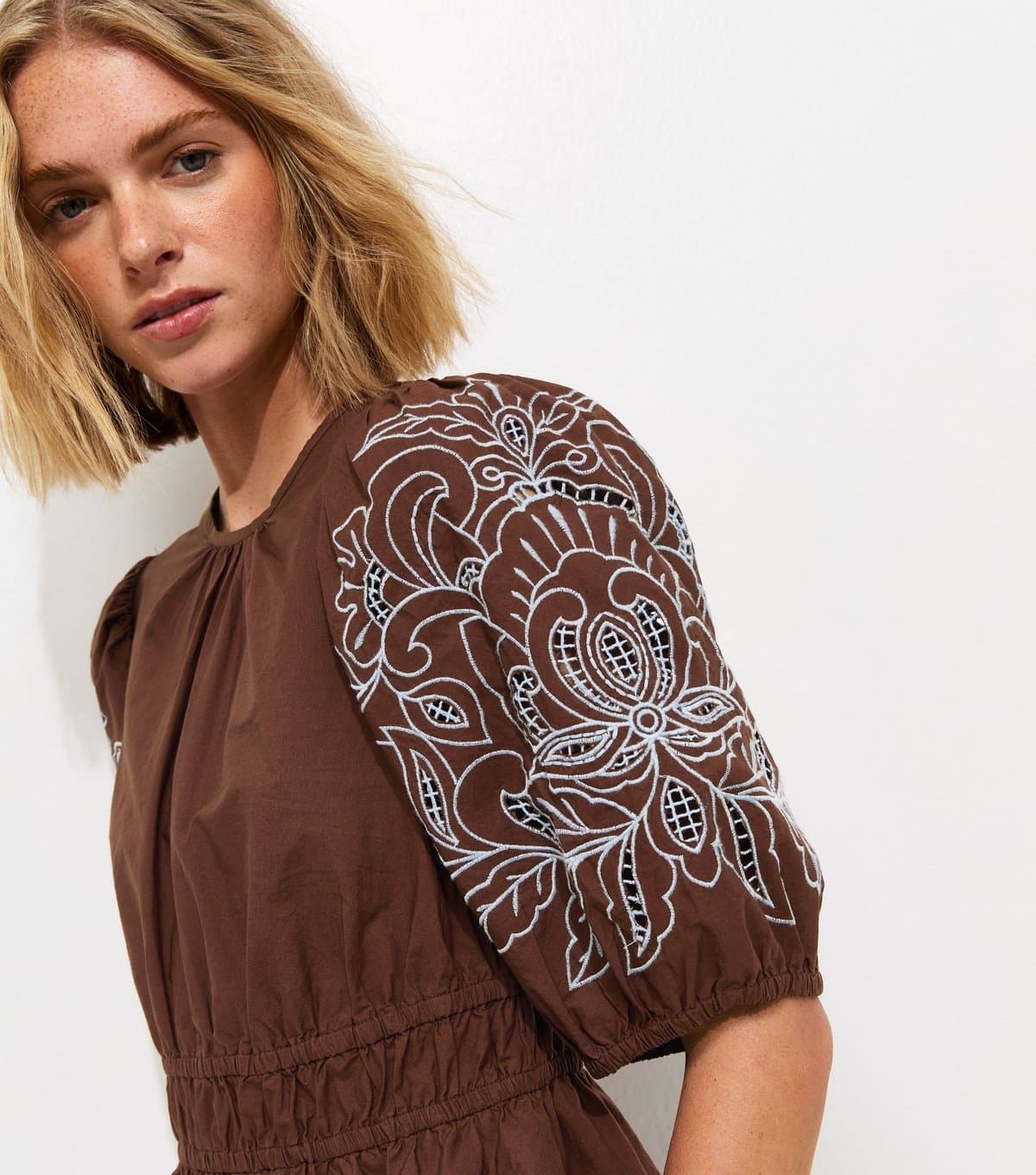 New Look Women's Dark Brown Embroidered Puff Sleeve Blouse New Look