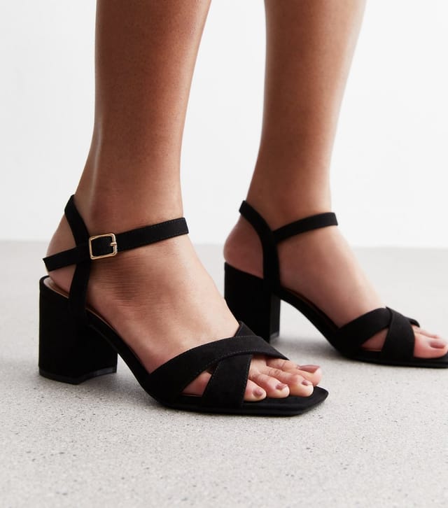 New Look Women's Wide Fit Black Suedette 2 Part Block Heel Sandals New Look - 2