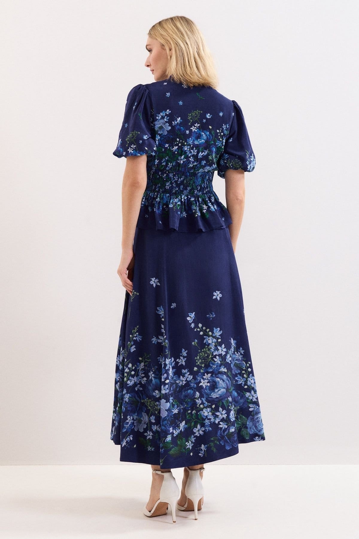 Phase Eight Phase Eight Women's Maeve Floral Skirt in Navy - 4