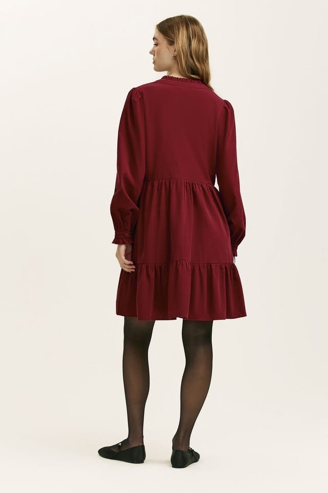 Finery London Finery London Women's Verona Corduroy Tiered Short Dress in Wine - 3