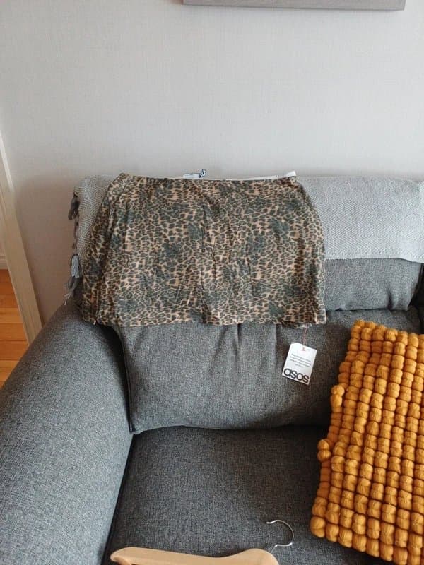 ASOS Lovely leopard print skirt /skort never been worn