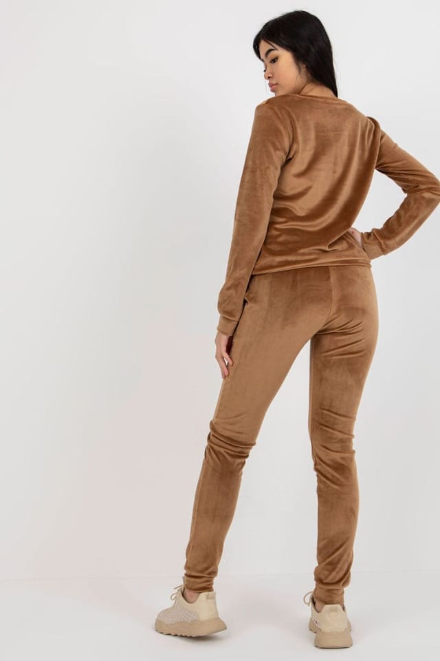 Love Lace Love Lace Women's Velour Tie Waist Blouse & Pants Set in Brown - 3