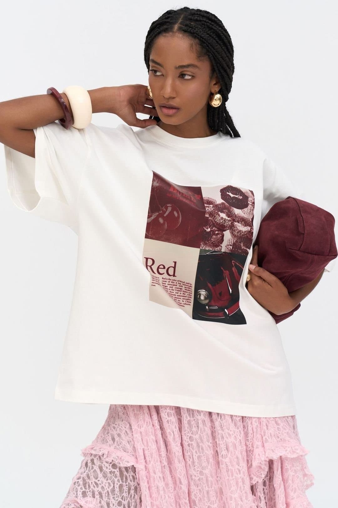 MAI STUDIOS CO. MAI STUDIOS CO. Women's Red Bloom Oversize White T-Shirt