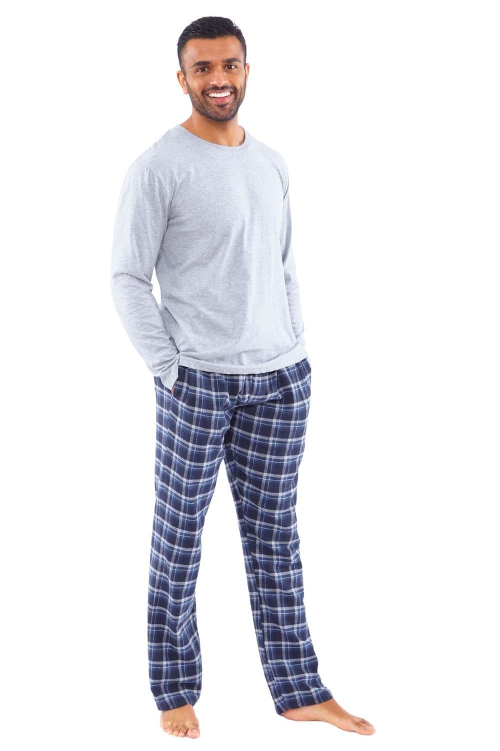 Just Essentials Just Essentials Men's Flannel Check Long Pyjama Set in Light Grey