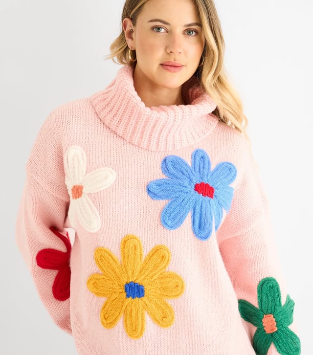 Gini London Women's Petite Pink Floral Applique Oversize Jumper Gini London New Look - 2