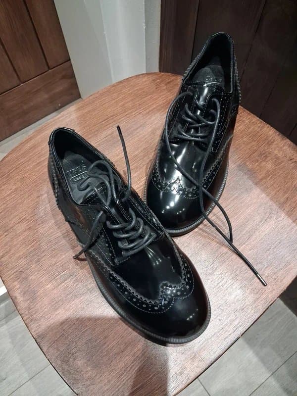 ASOS Design Black shoes