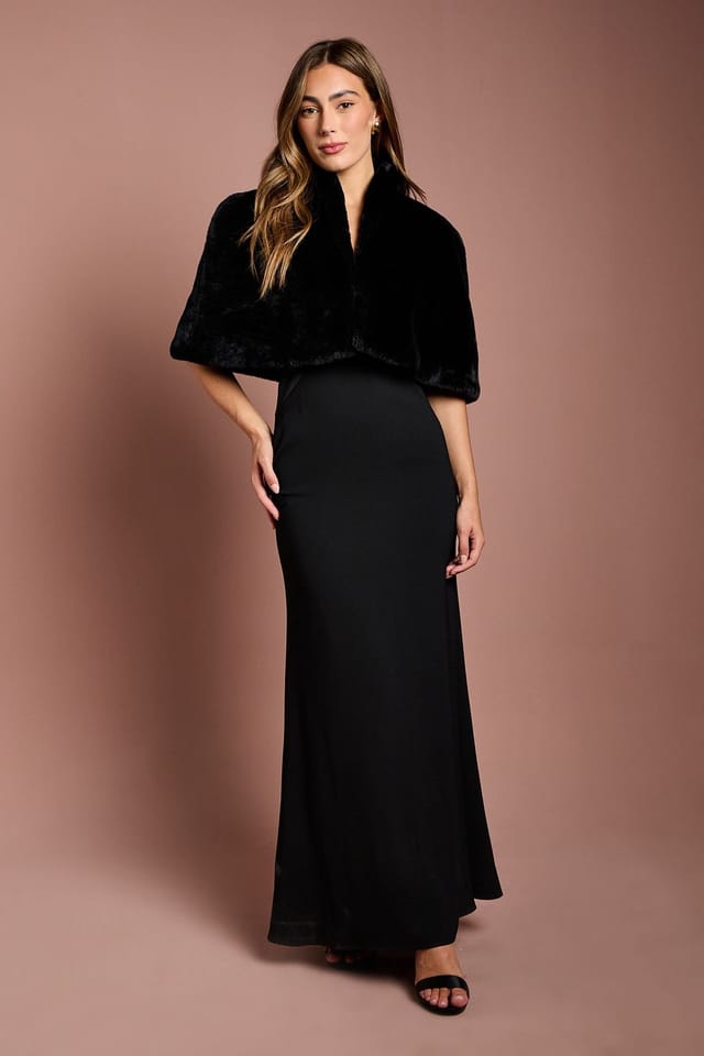 Coast Coast Women's Black Faux Fur Short Cape - 2