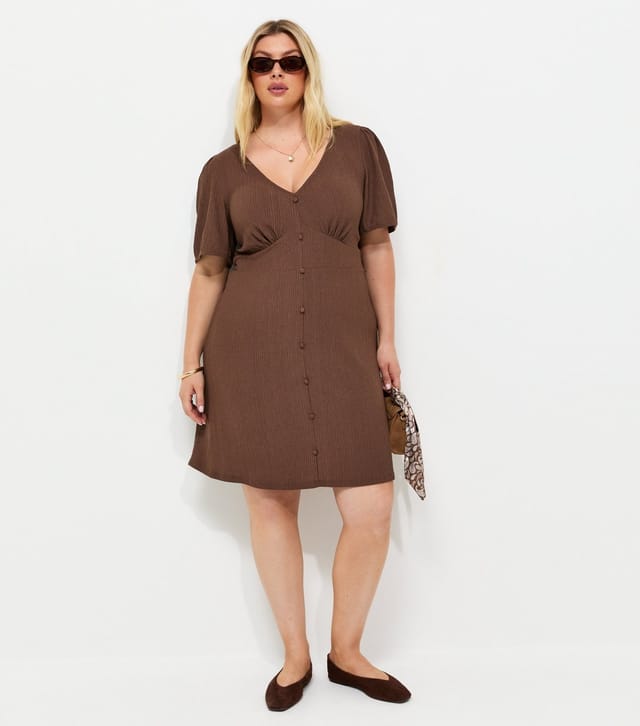 New Look Women's Plus Size Dark Brown Textured V-Neck Short Sleeve Mini Dress Curves New Look - 3