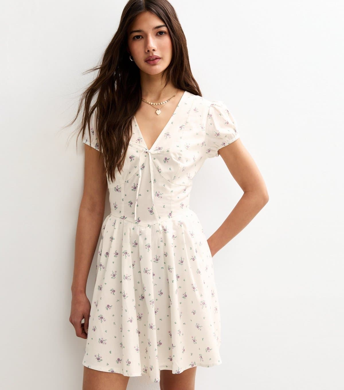 New Look Women's White Ditsy Print Fitted Waist Mini Dress New Look