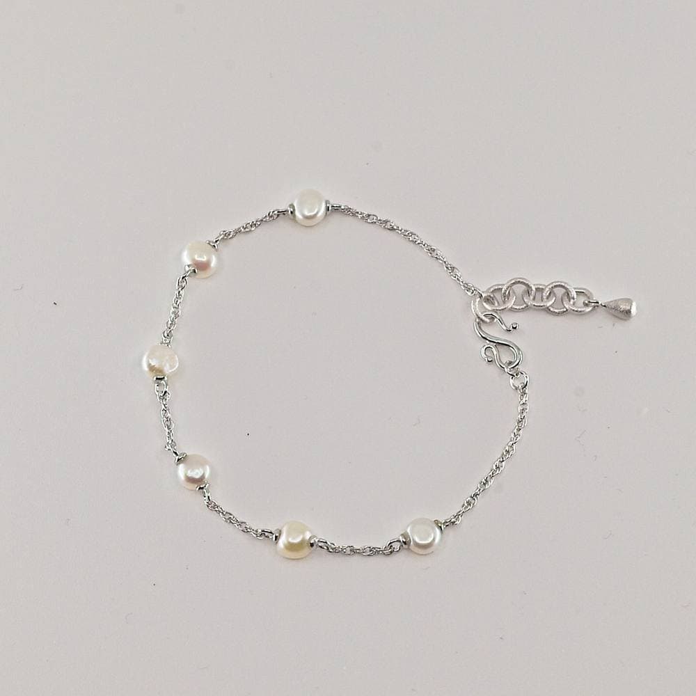 Nudie Jewellery Nudie Jewellery Women's 'Nudie' Regular Maris Pearl Bracelet in 18k Gold or Sterling Silver
