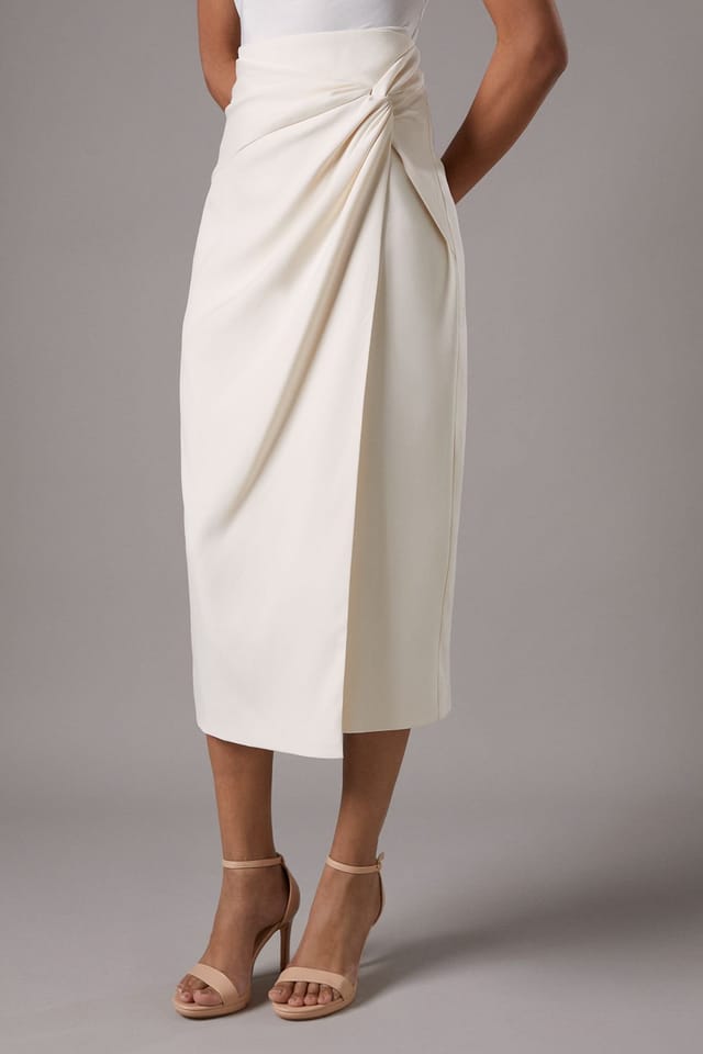 Coast Coast Women's Knot Front Wrap Skirt in Ivory - 2