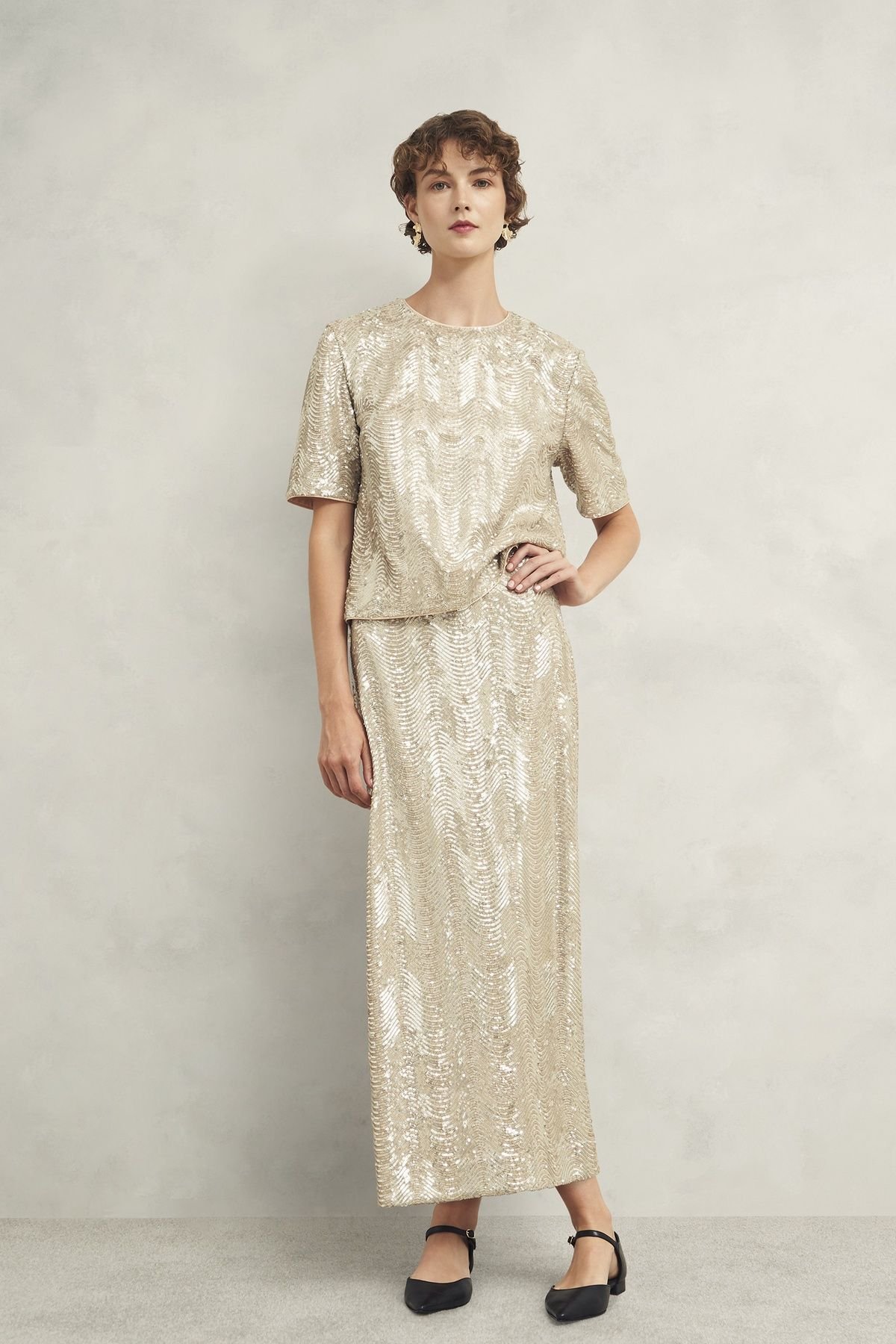 Hobbs London Hobbs London Women's Marlowe Sequin Skirt in Metallic Silver - 3