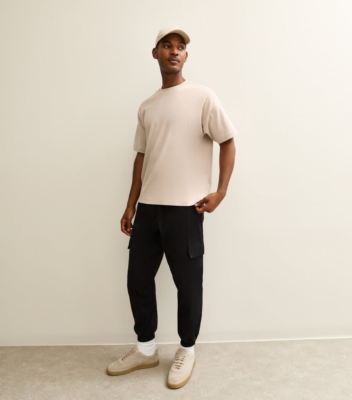 New Look Men's Stone Relaxed Heavyweight Crew Neck T-Shirt New Look