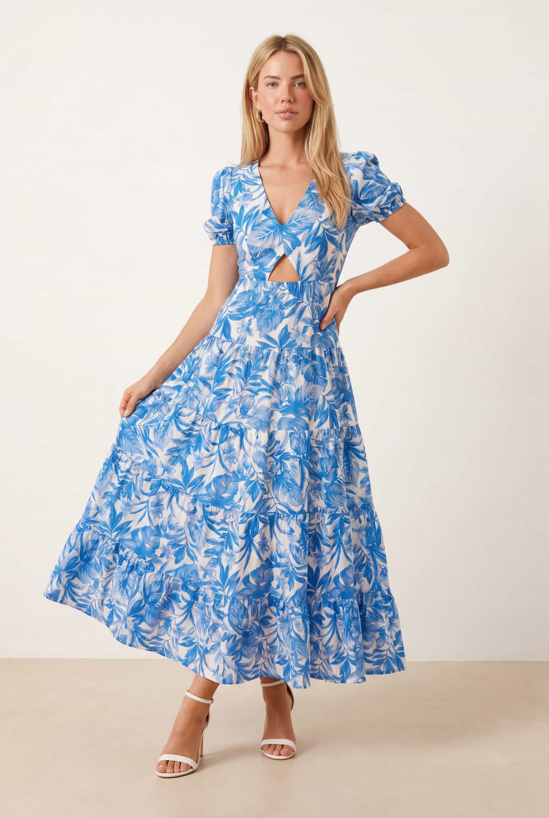 Style Cheat Style Cheat Women's Zoe Blue Floral Tiered Cutout Maxi Dress - 4