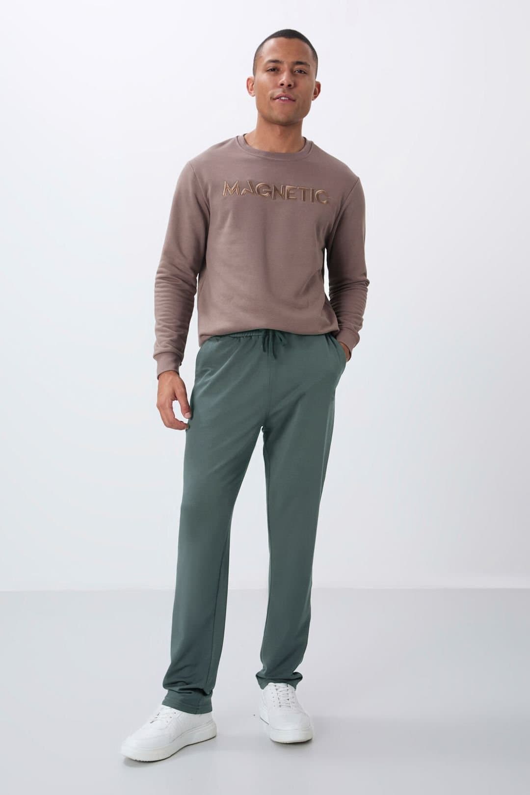 Tommy Life Tommy Life Men's Regular-Fit Dark Green Cotton Blend Sweatpants