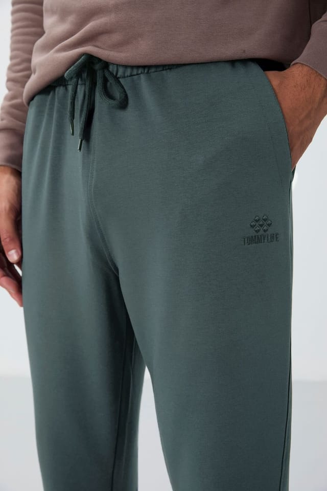 Tommy Life Tommy Life Men's Regular-Fit Cotton Blend Sweatpants in Dark Green - 3