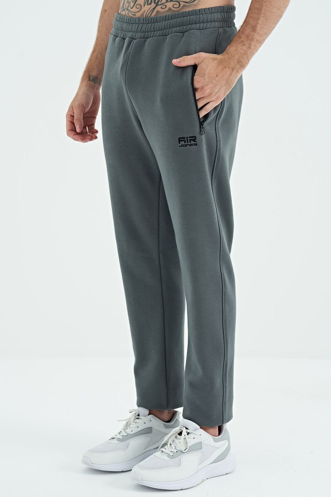 Tommy Life Tommy Life Men's Regular Fit Fleece Sweatpants in Charcoal - 4