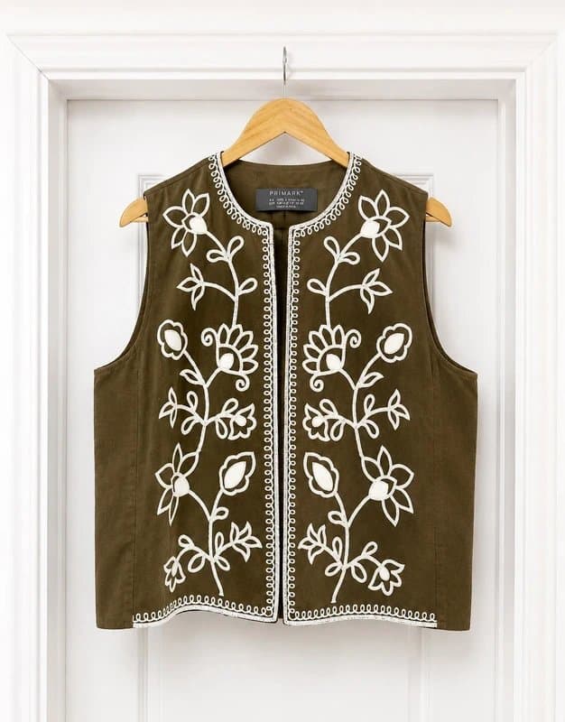 Primark Lovely Women's Primark Khaki Green Boho Embroidered Waistcoat Top size 18-20