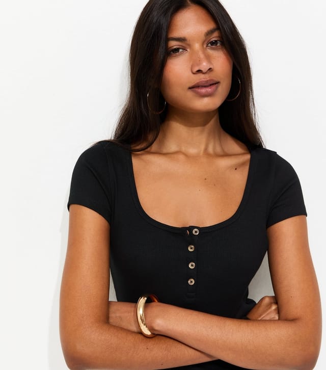 New Look Women's Black Short Sleeve Ribbed Henley Tee New Look - 2