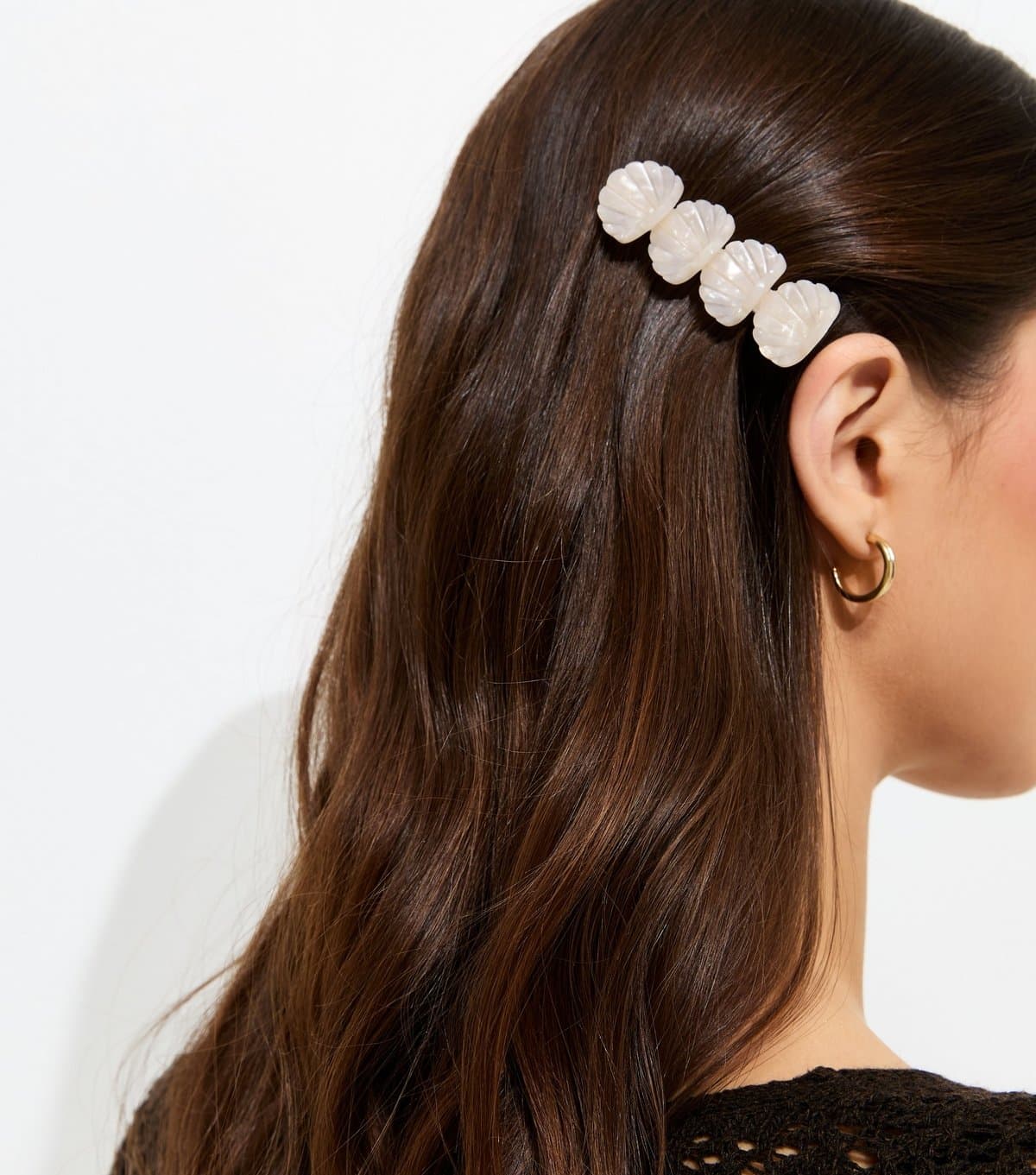 New Look Cream Pearlised Shell Slide Hair Clip New Look