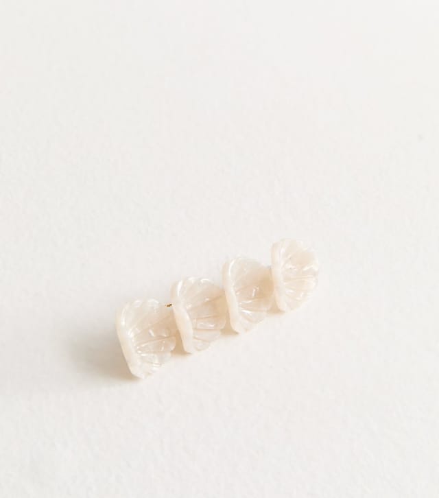 New Look Cream Pearlised Shell Slide Hair Clip New Look - 2