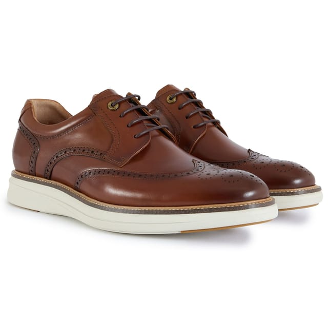 Simon Carter SIMON CARTER Men's Oreilly Brogue Shoes in Tan - 2