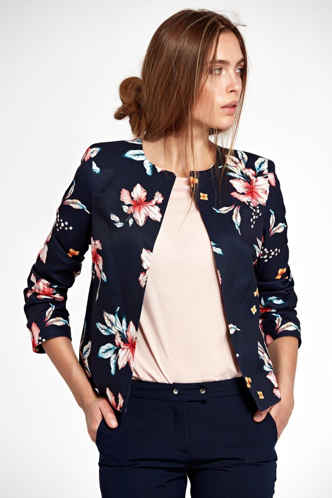 Love Lace Love Lace Women's Elegant Floral Short Jacket Rounded Neck