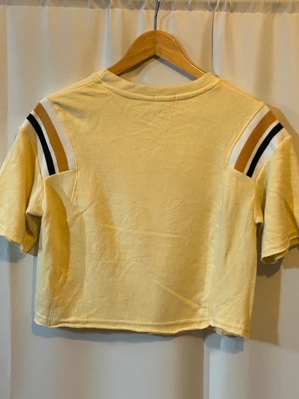 Bershka Bershka yellow cropped short sleeve sweatshirt top sporty y2k size S
