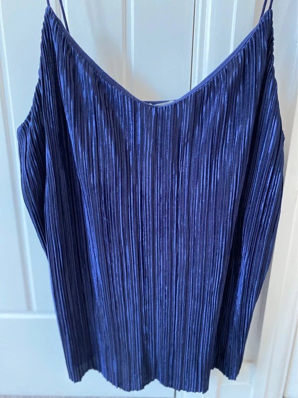 H&M H&M navy shimmery pleated cami top size large (14-16) - 1