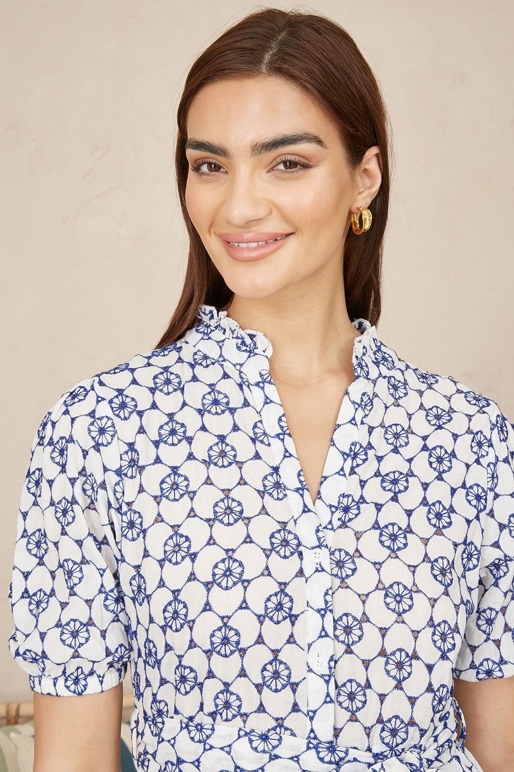 Yumi Yumi Women's White & Blue Cotton Broderie Anglaise Midi Shirt Dress - 4