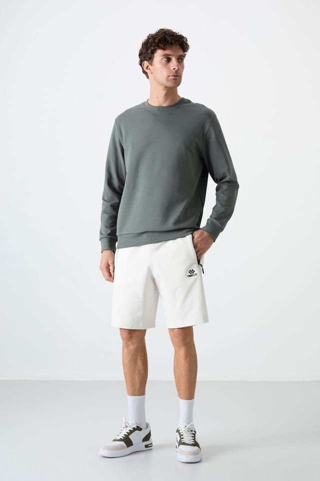 Tommy Life Tommy Life Men's Regular-fit Knit Sweat Shorts in Off-White - 2