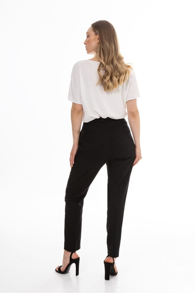 Love Lace Love Lace Women's Elegant High Waist Linen Trousers with Pleats in Black - 3