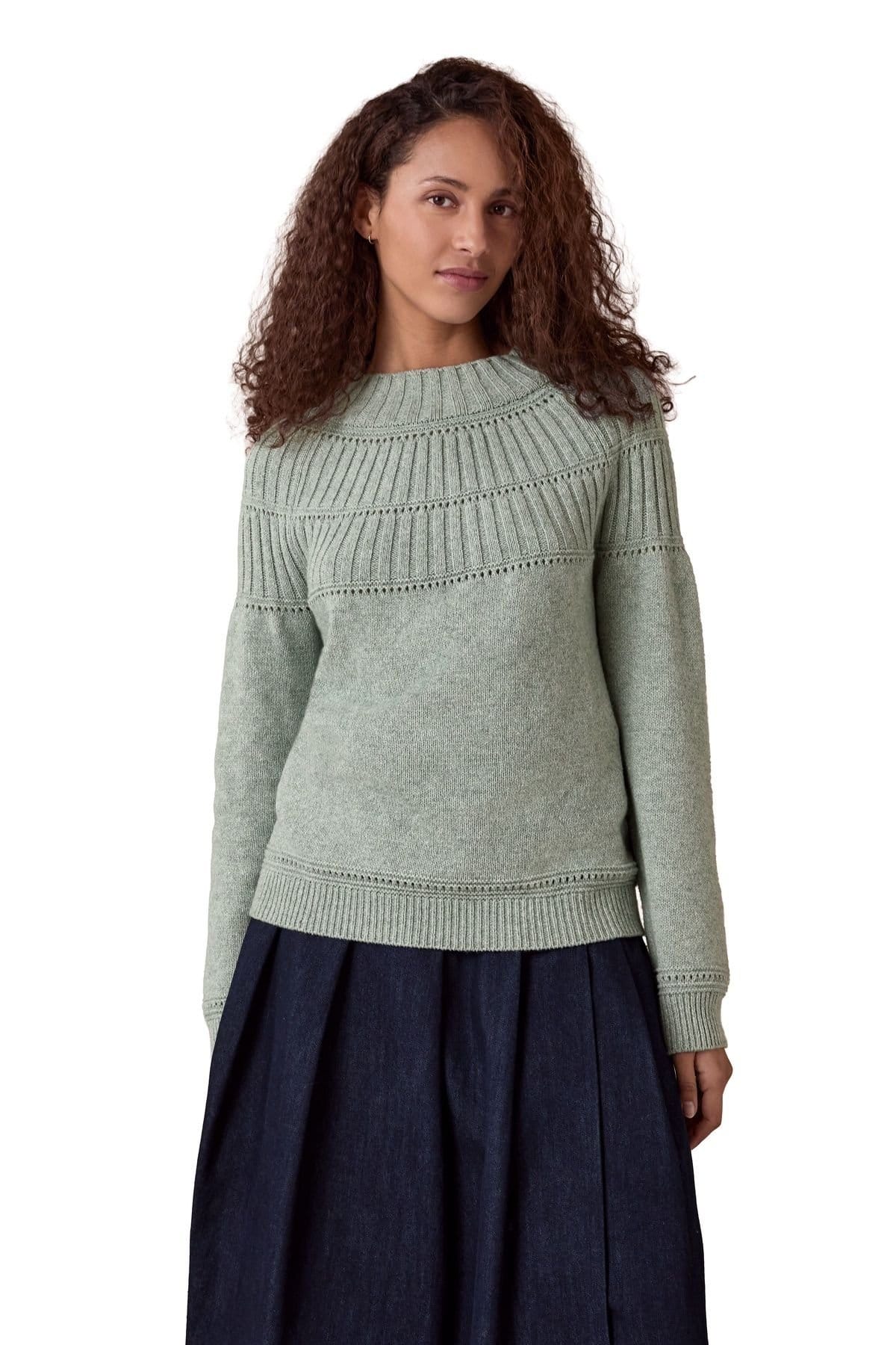 Celtic & Co Women's Rib Stitch Yoke Oversized Jumper in Mint