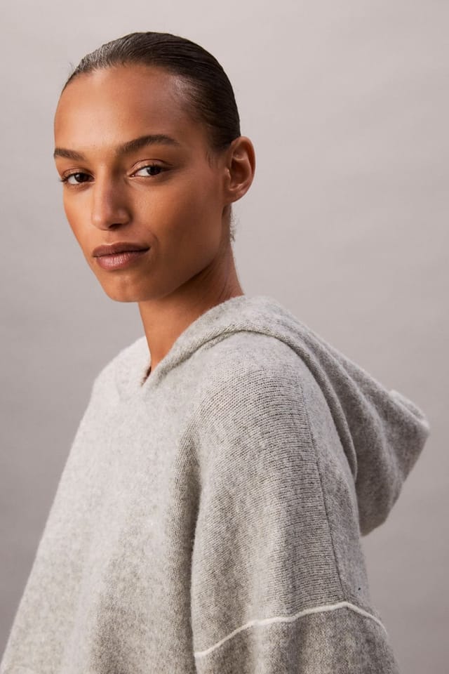 Calvin Klein Calvin Klein Women's Plush Plush Hoodie. Grey Heather - 3