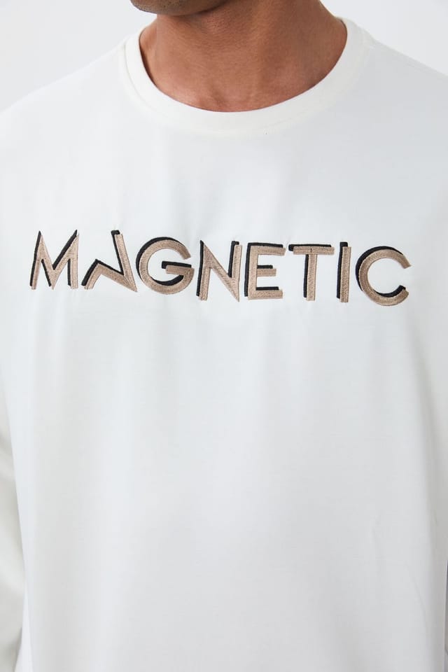 Tommy Life Tommy Life Men's Printed Crew Neck Sweatshirt in White - 3