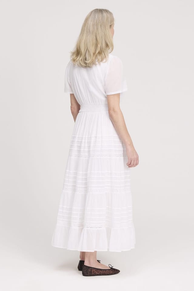 Finery London Finery London Women's Juniper Short Sleeve Cotton Midi Dress in Cool White - 3