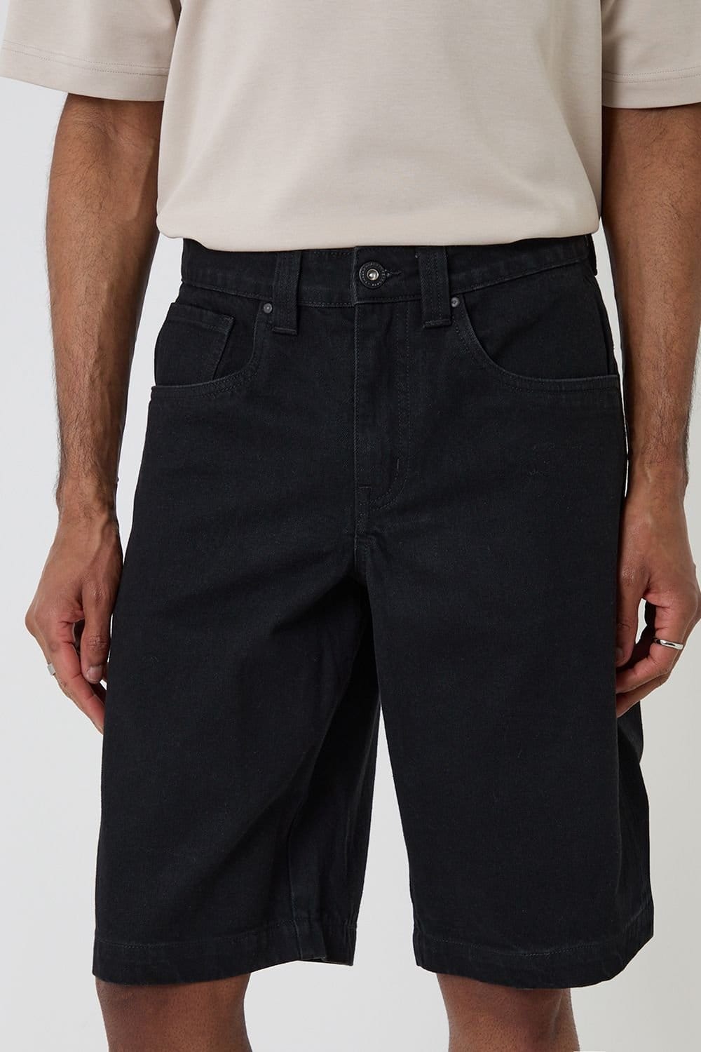 Threadbare Threadbare Men's Baggy Fit Denim Shorts in Black - 4