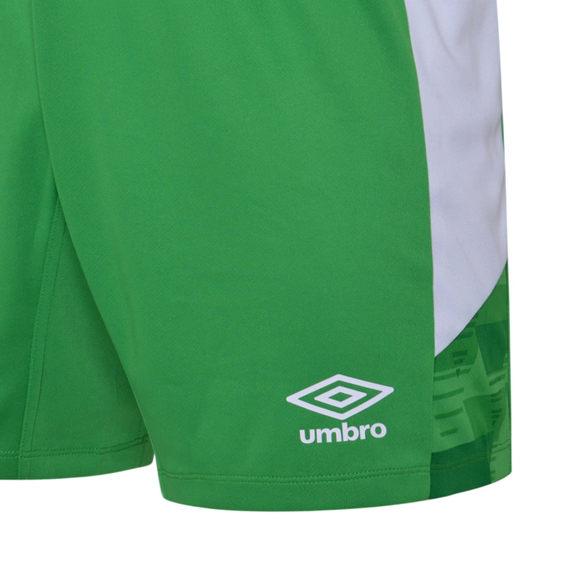 Umbro Umbro Men's Vier Shorts in Green - 3