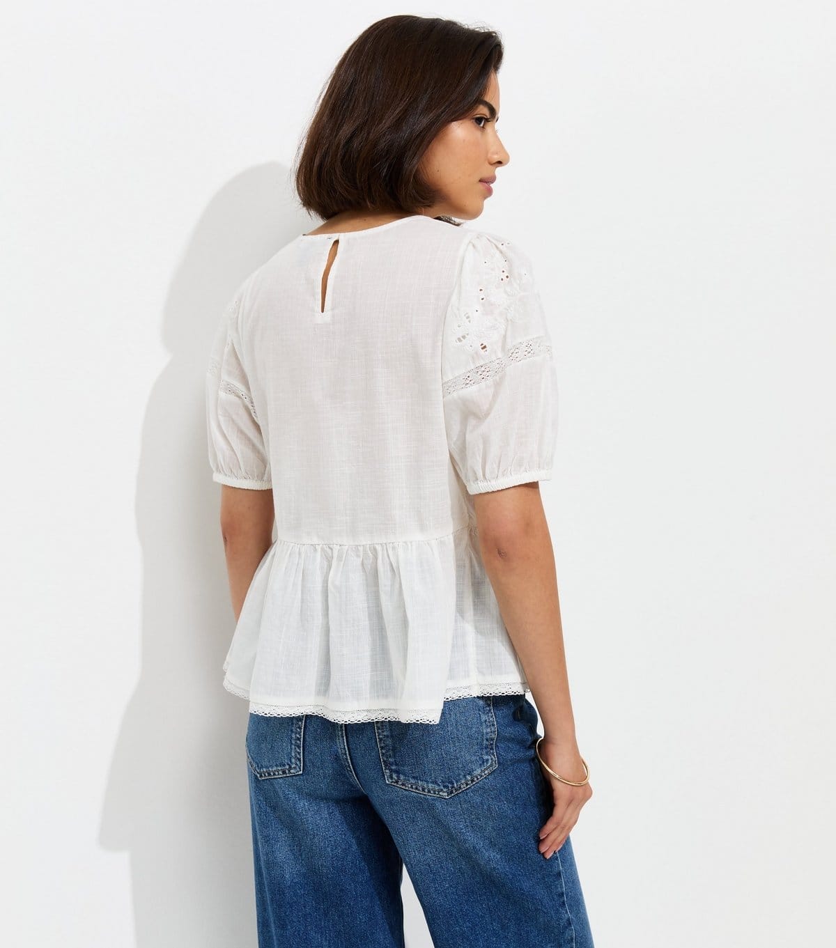 New Look Women's White Cotton Lace Trim Puff Sleeve Blouse New Look - 4