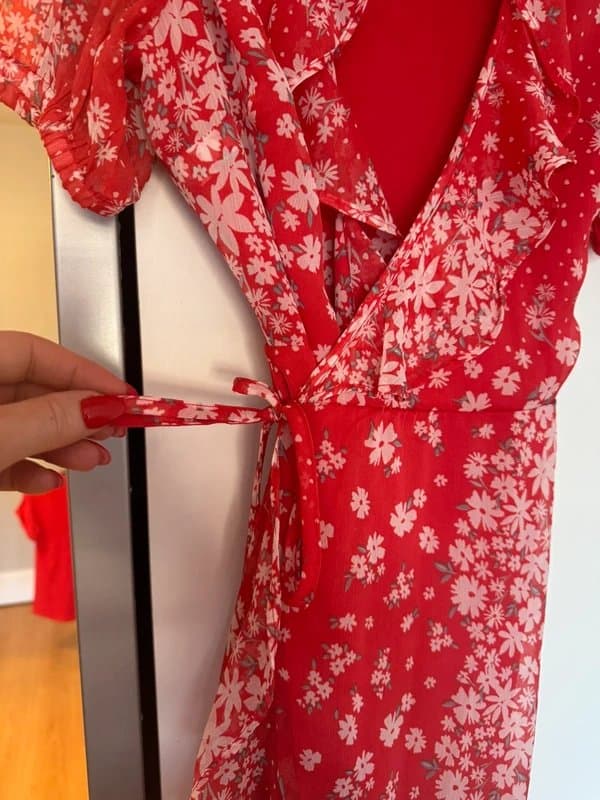 New Look Pretty red and white floral wrap dress