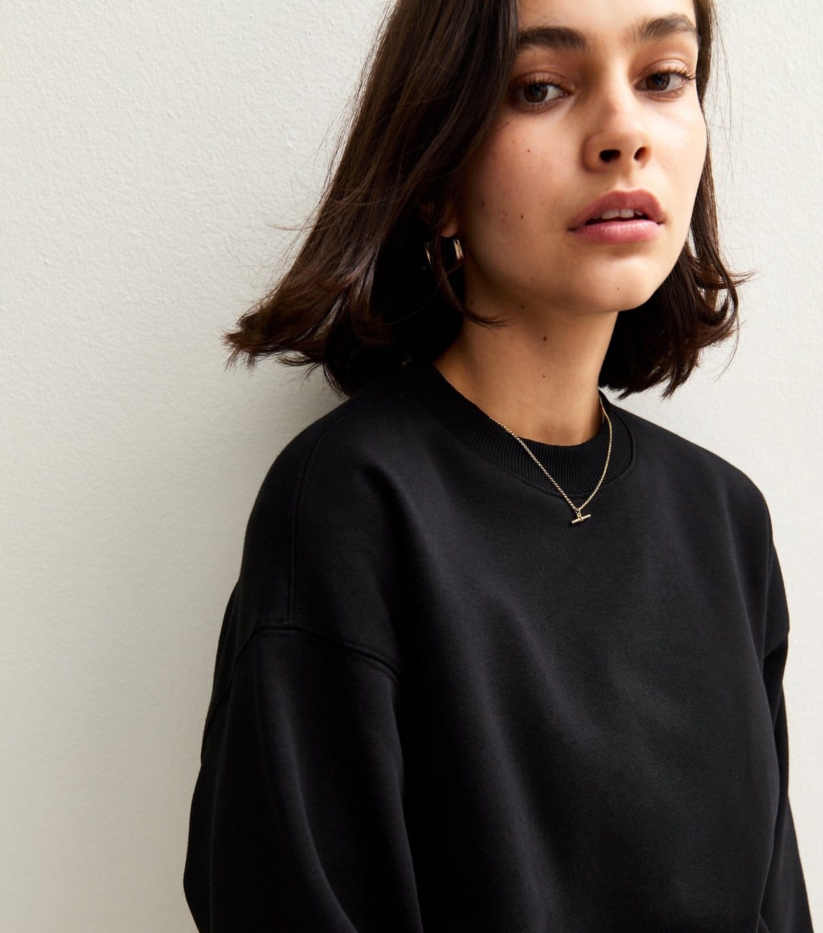 New Look Women's Black Crew Neck Short Sweatshirt New Look - 4