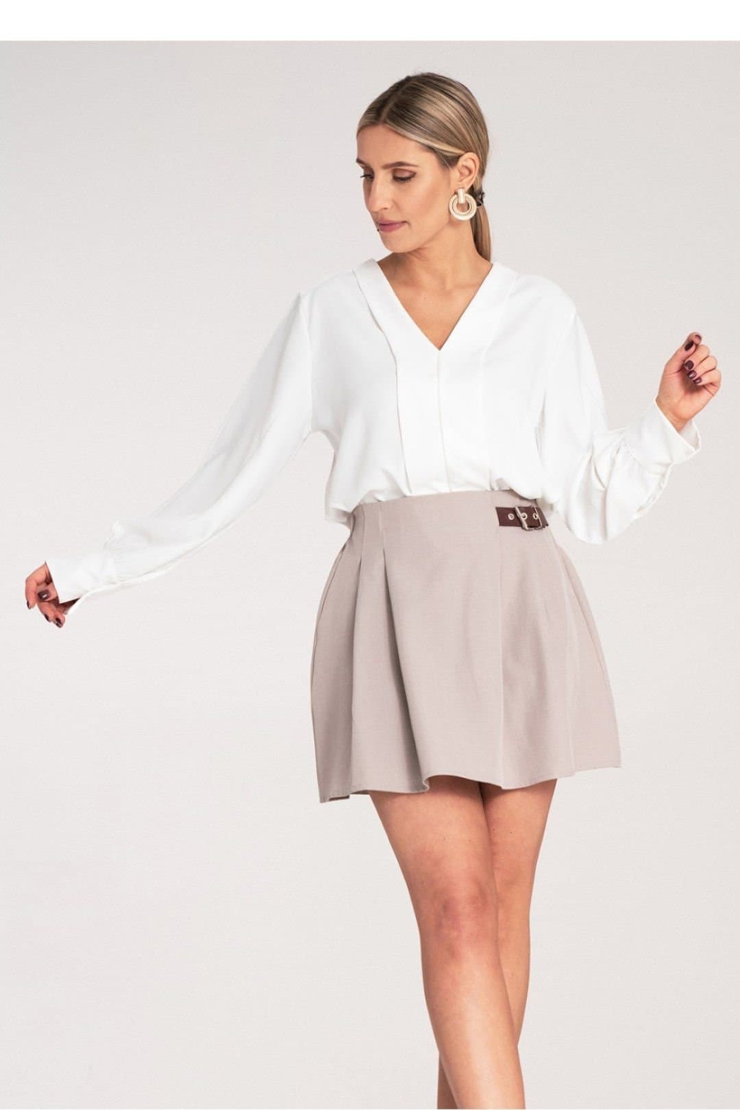Love Lace Love Lace Women's Stylish Flared Mini Skirt with Elastic Waist in Beige