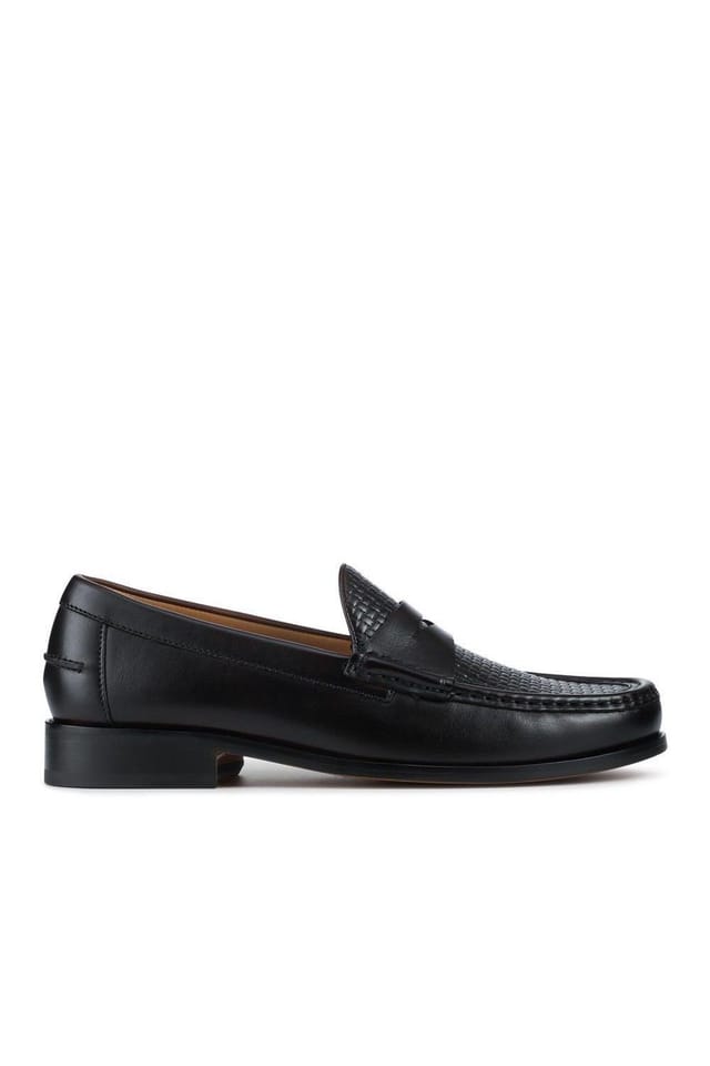 Jones Bootmaker Jones Bootmaker Men's Quill Smart Leather Penny Loafers in Black - 2