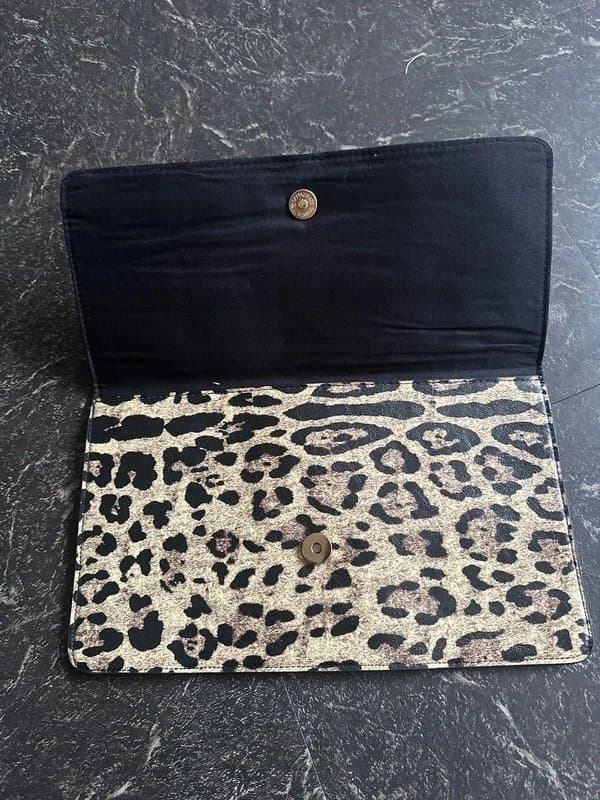 ASOS ASOS envelope clutch in leopard print