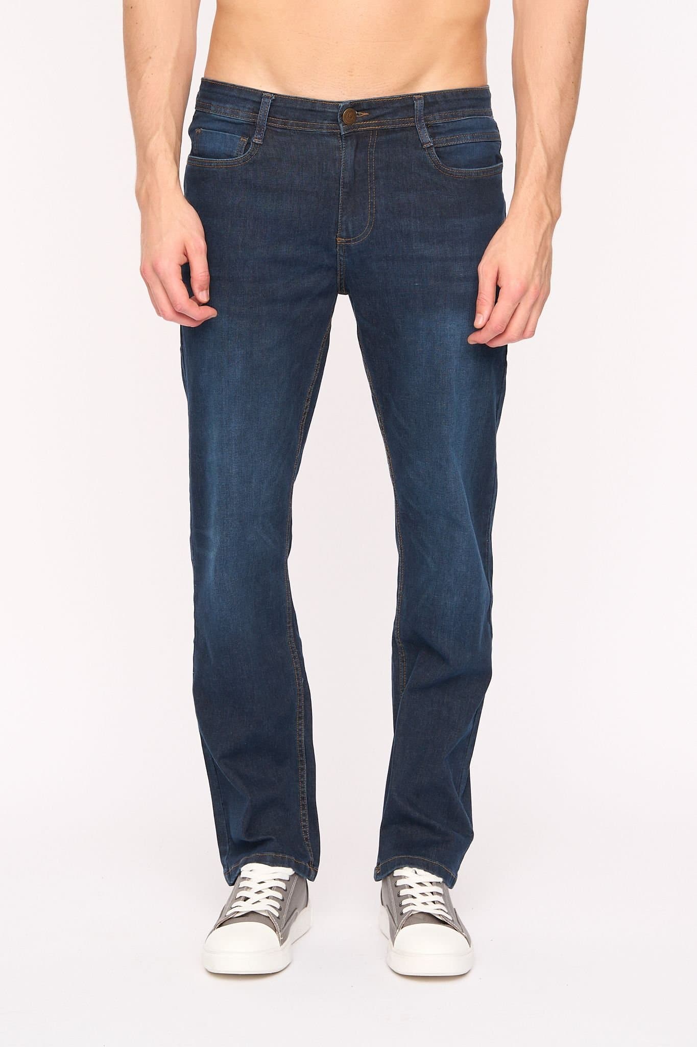 Duck&Cover Duck&Cover Men's Crestline Classic Straight Leg Comfort Stretch Jeans in Dark Blue