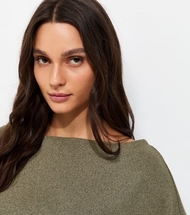 New Look Women's Light Khaki Slash Neck Textured Batwing Top New Look - 3