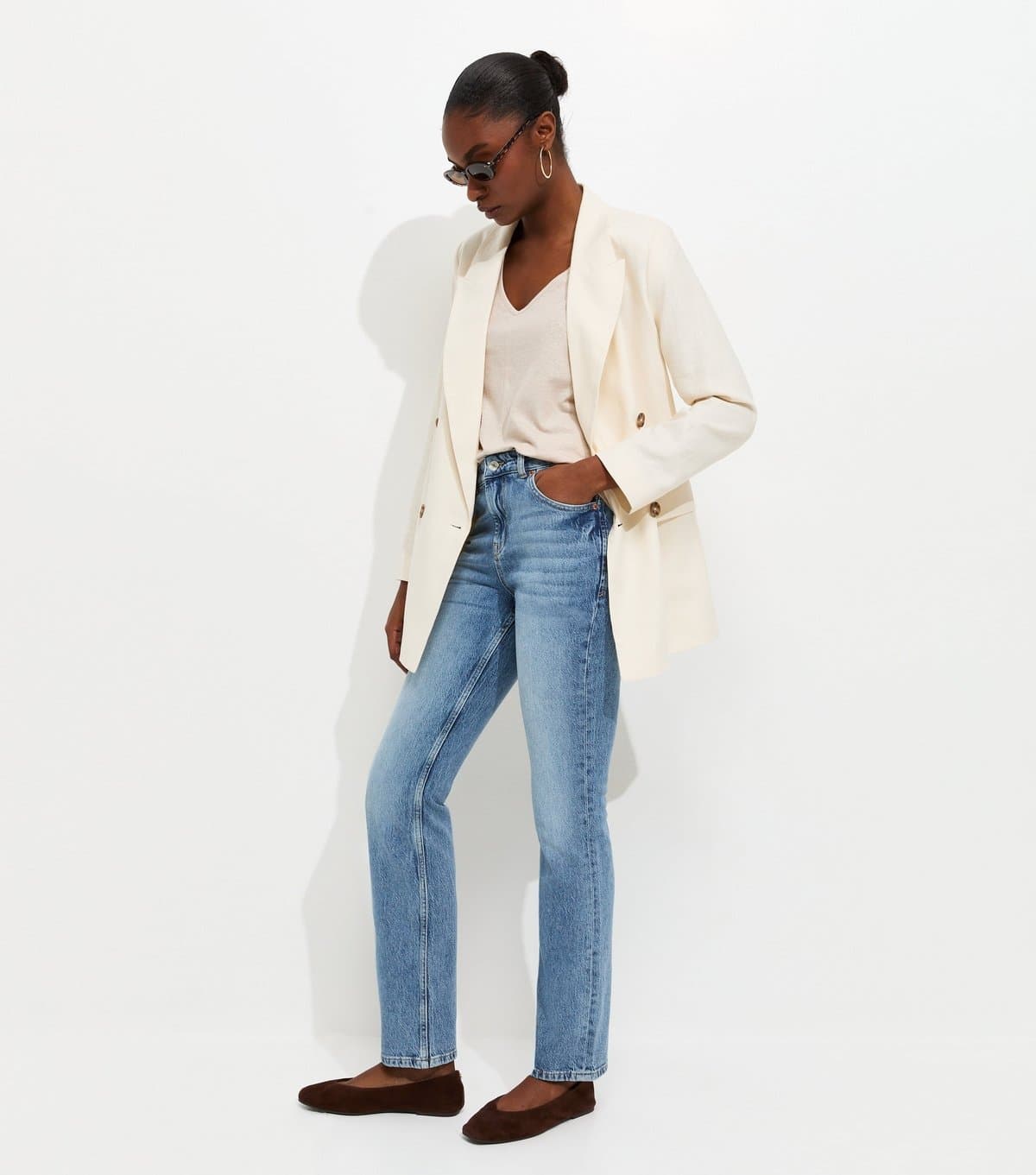 New Look Women's Mid Blue Straight Leg Jeans New Look