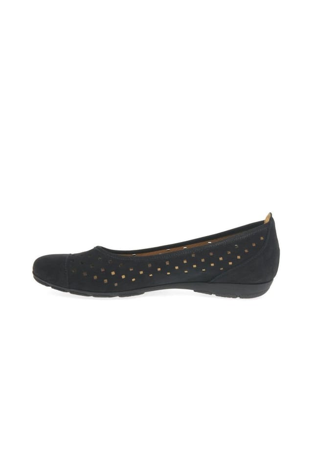 Gabor Gabor Women's 'Ruffle' Casual Shoes in Jet Black - 2