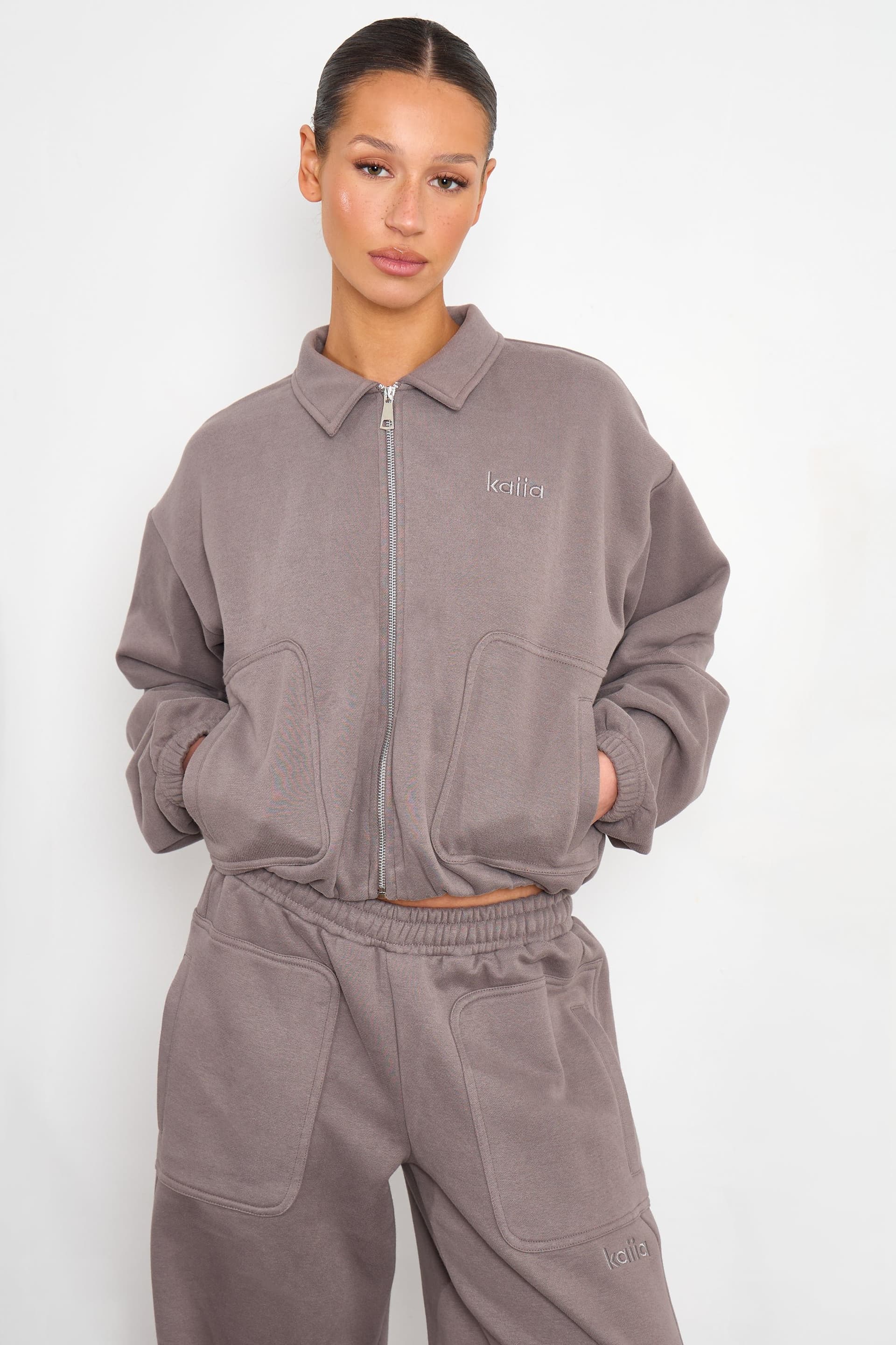 Kaiia Kaiia Pocket Detail Zip Through Sweatshirt Silver Grey