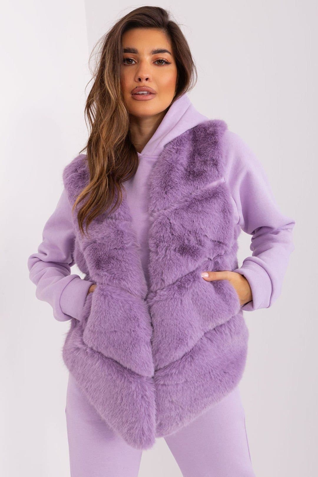 Love Lace Love Lace Women's Soft Lined Faux Fur Vest with Pockets in Violet